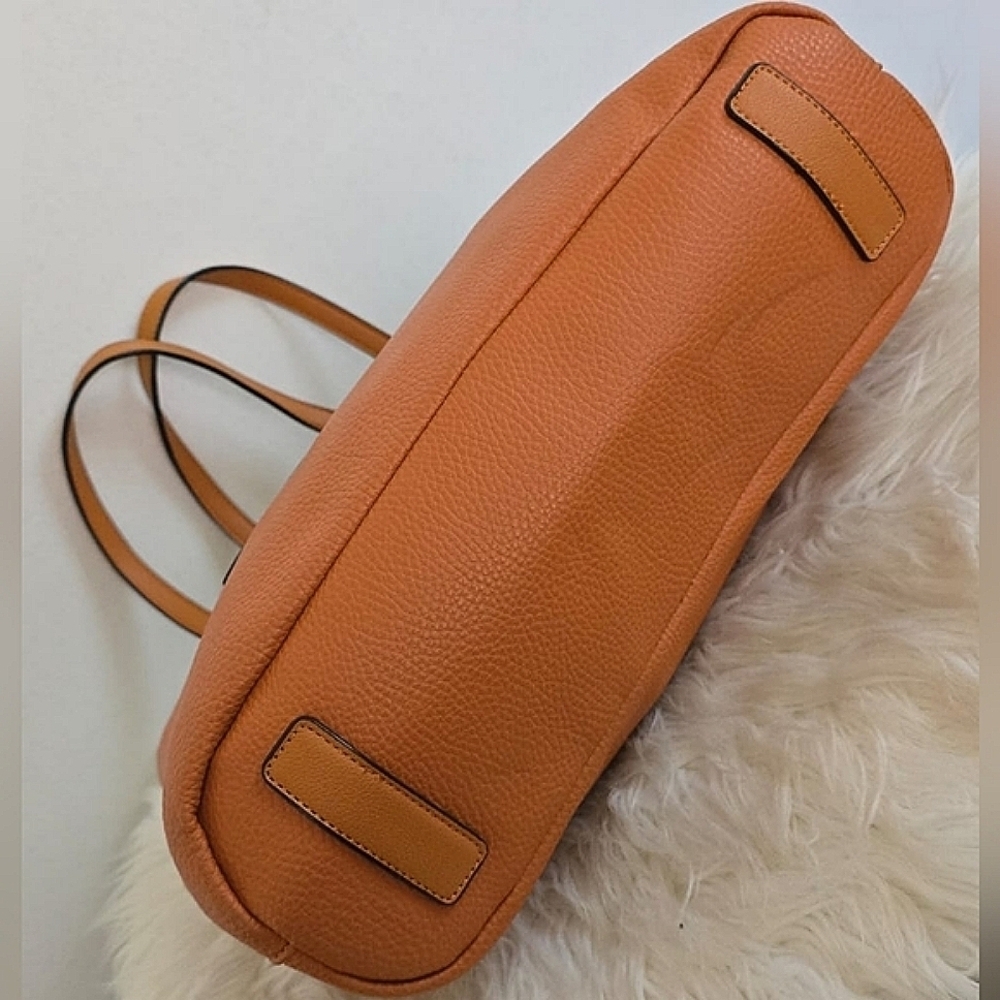 Tutilo New York The Influencer Collection Cognac Hand Bag. 🌴 - Picture 4 of 9